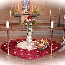 Dekorationsschmuck Trauerwelt Stühm in Flensburg